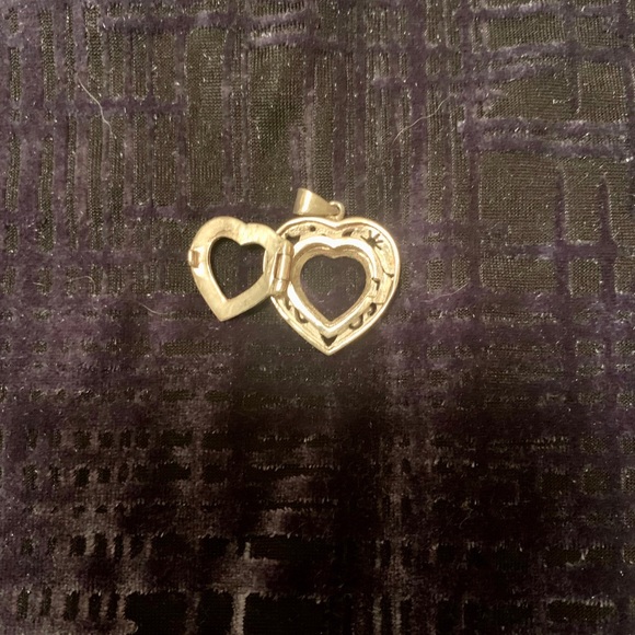 Silver Locket - Picture 6 of 6